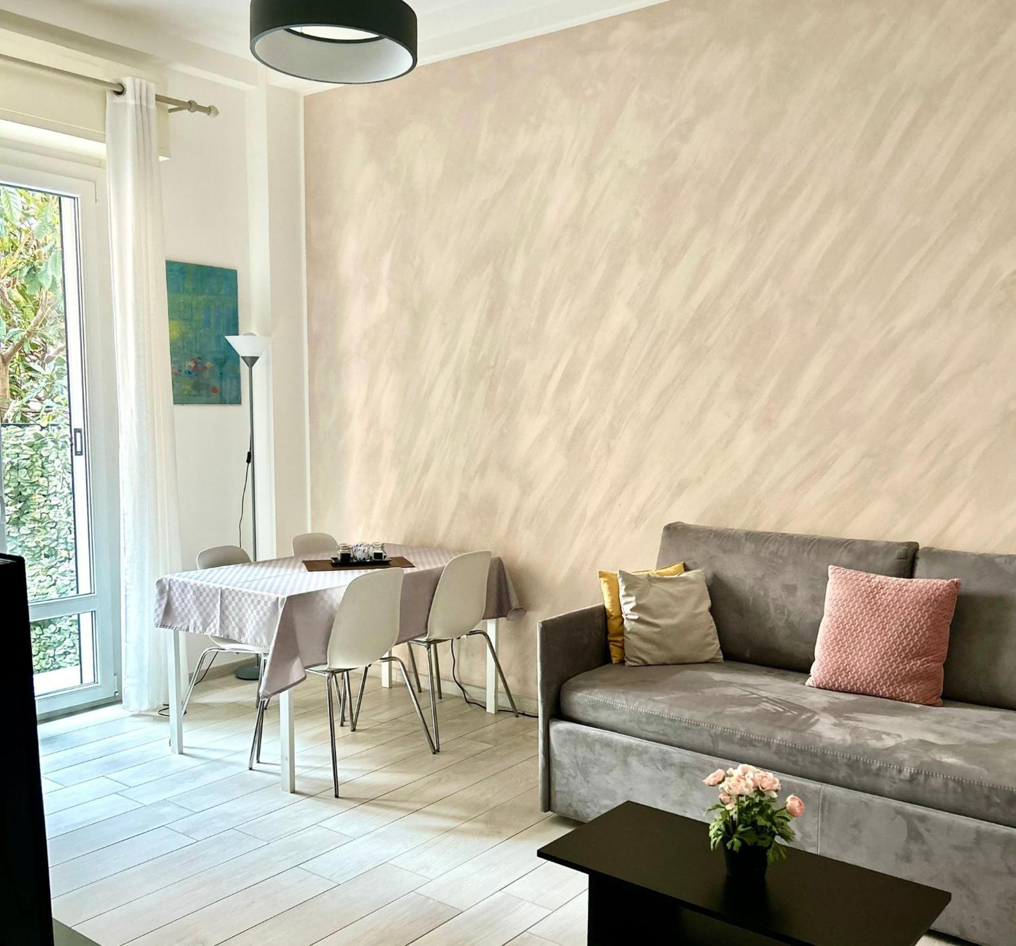 Lovely 2 Room Apartment With Small Garden Milan Exterior photo
